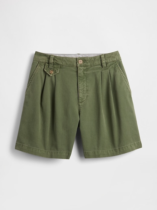 short en sergé plissé taille mi-haute 6 pouces