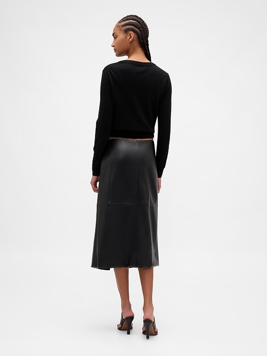 jupe portefeuille midi en cuir végétalien recyclé