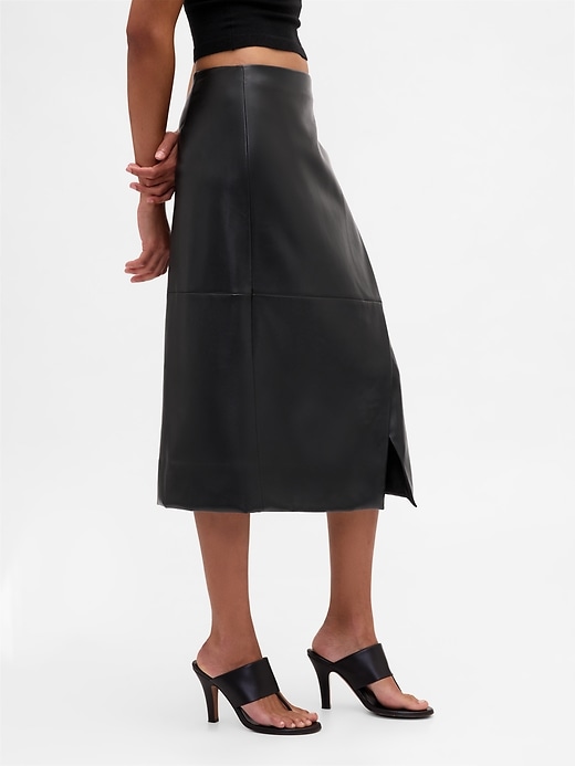 jupe portefeuille midi en cuir végétalien recyclé