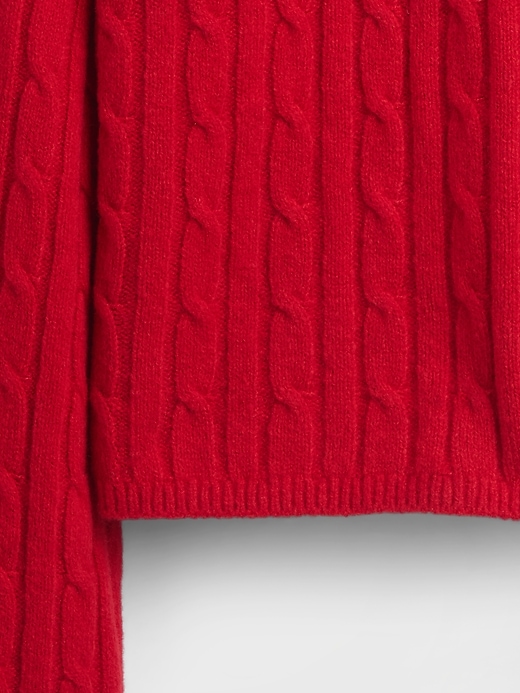 pull à col rond en maille torsadée cashsoft