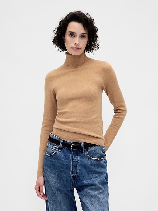 pull à col roulé extensible cashsoft