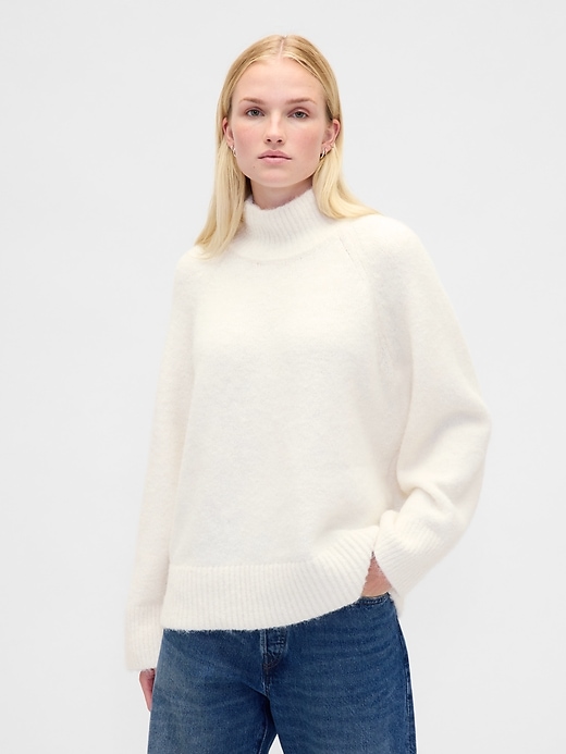pull à col roulé oversize duveteux