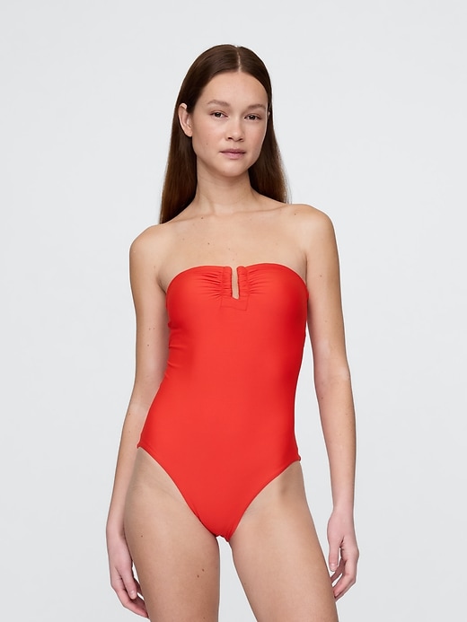 maillot de bain une pièce sans bretelles