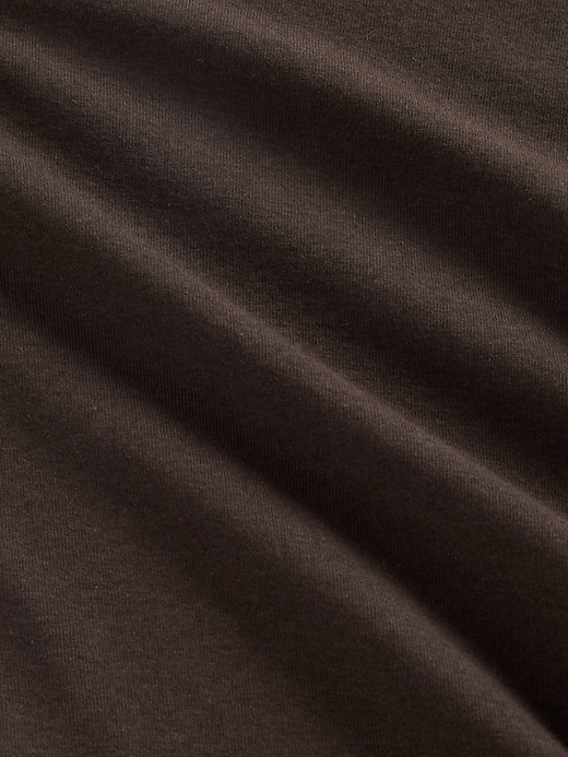 t-shirt moderne à col rond