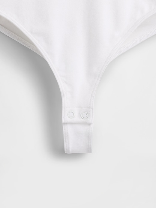 body string à bretelles fines en maille serrée
