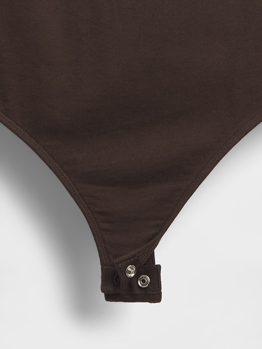 body string à bretelles fines en maille serrée