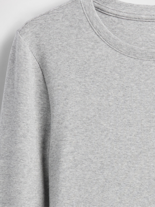 t-shirt court moderne