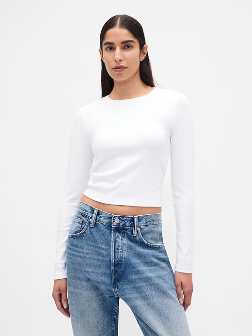 t-shirt court moderne