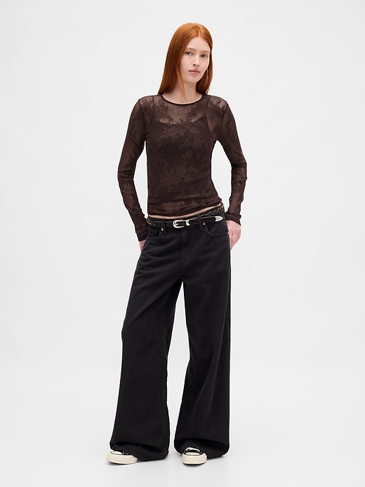 haut en dentelle transparente