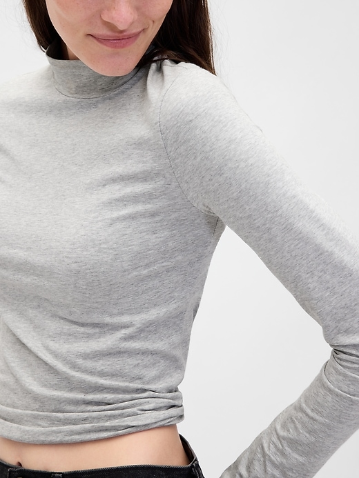 t-shirt à col montant en jersey closeknit