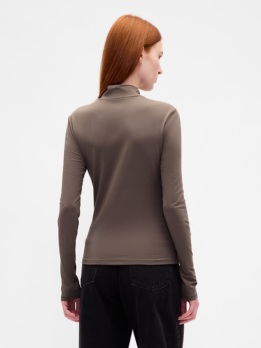 t-shirt à col montant en jersey closeknit