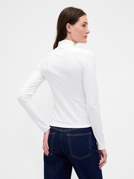 t-shirt à col montant en jersey closeknit