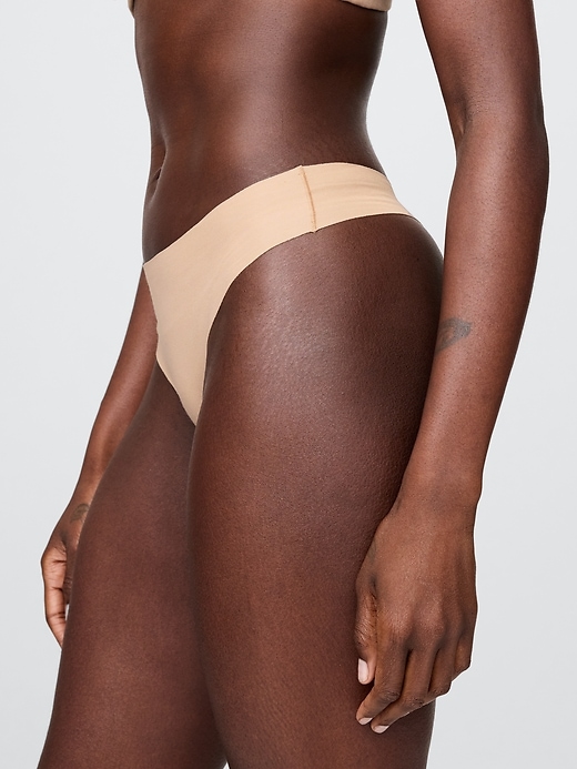 string invisible en coton stretch bio