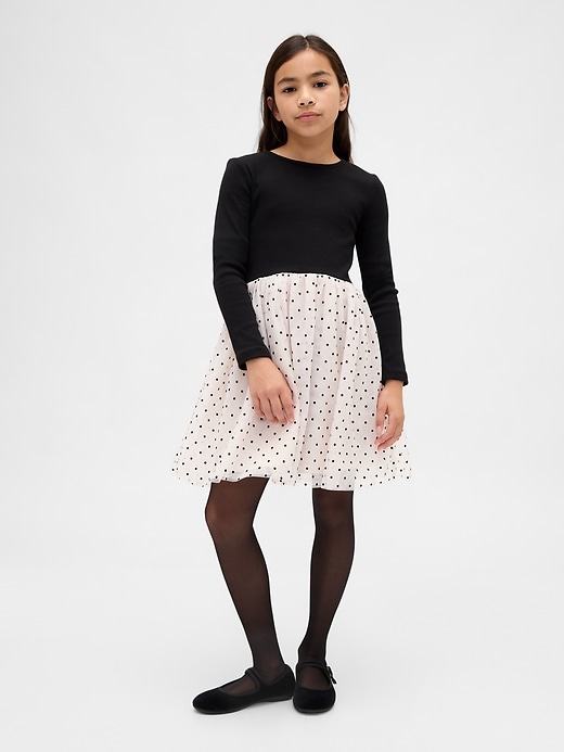 robe enfant en techniques mixtes