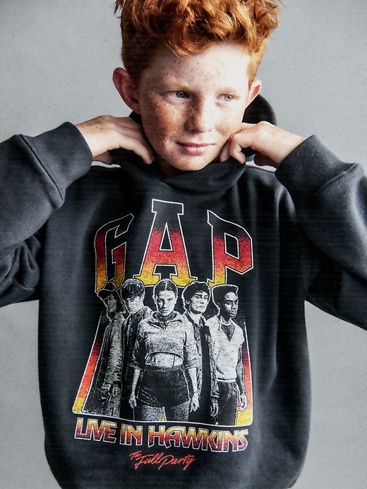sweat à capuche graphique vintage stranger things pour enfants