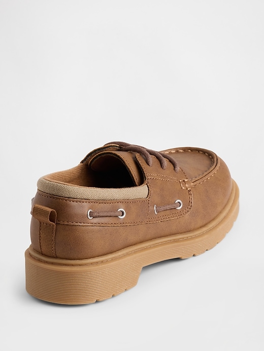chaussures bateau pour enfants