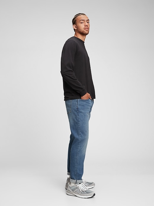 jeans fuselés athlétiques