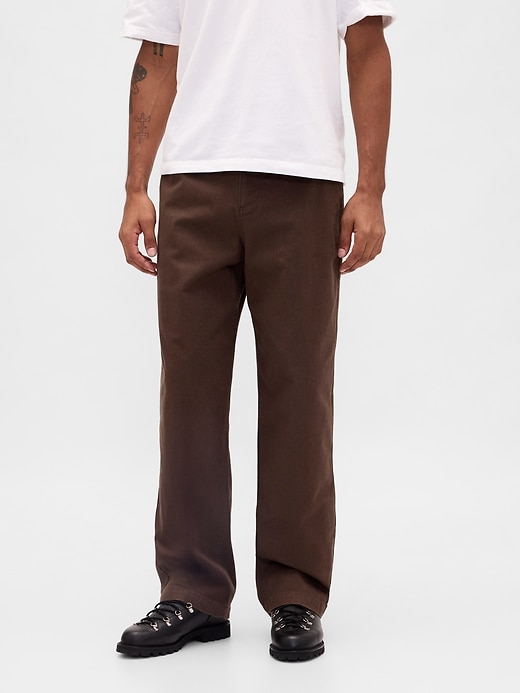 pantalons kaki modernes et amples