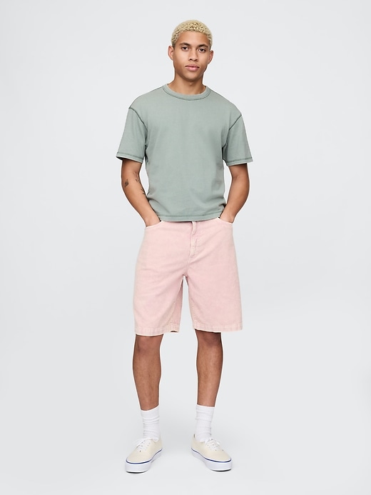 short en velours côtelé délavé