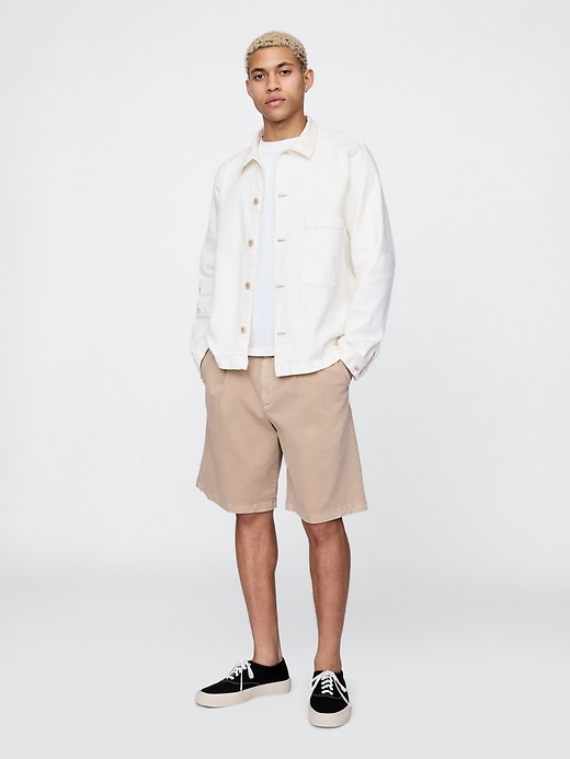 short kaki plissé