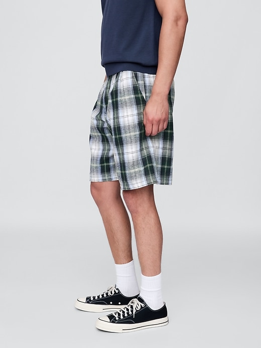 short ample plissé gap × malbon 95