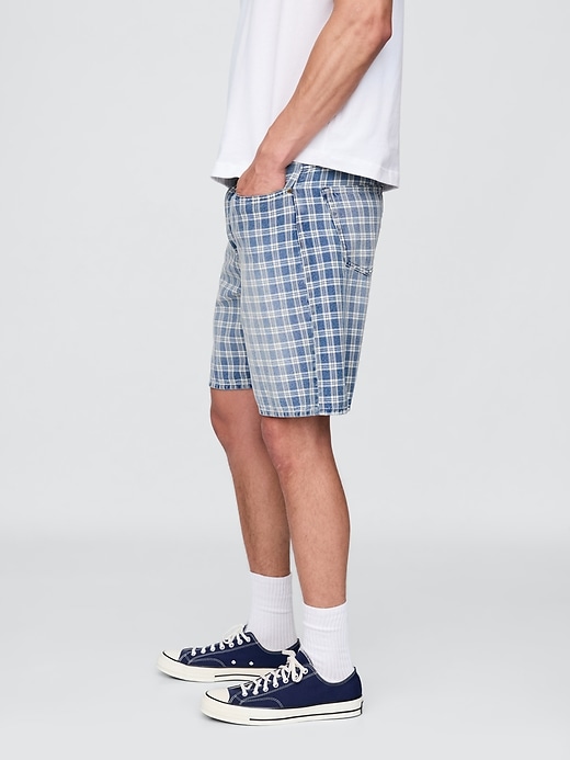 short en jean ample à carreaux des années 90