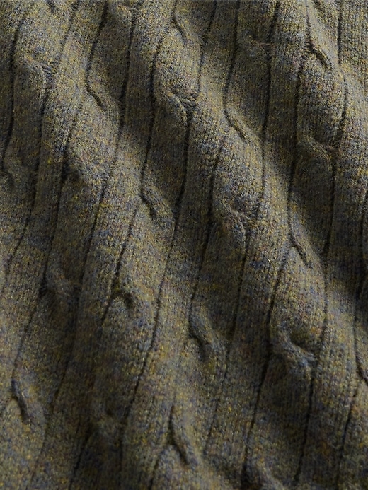 pull en maille torsadée en laine mérinos mélangée