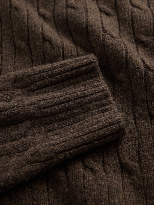 pull en maille torsadée en laine mérinos mélangée