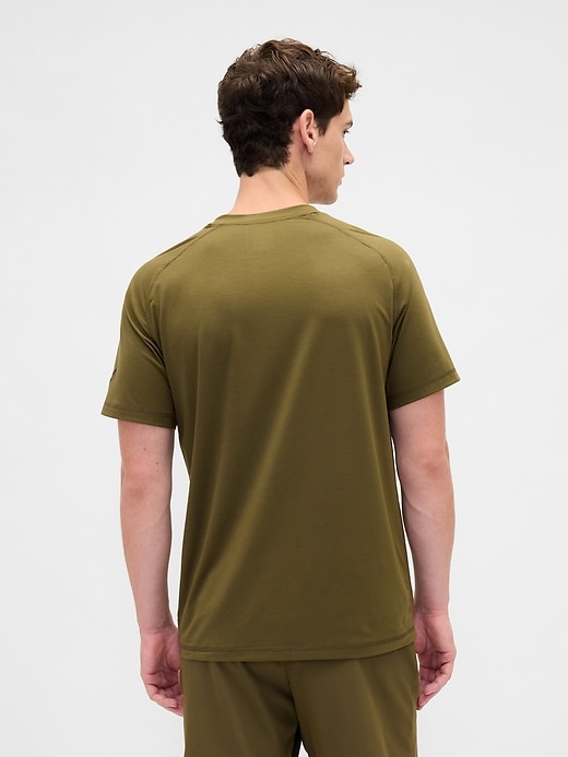 t-shirt de performance gapfit