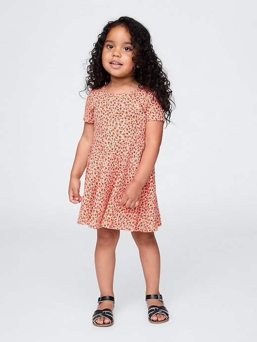 robe tournante pour bébé et tout-petit à assortir
