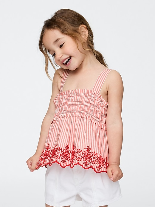 haut à œillets smocké pour bébé et tout-petit