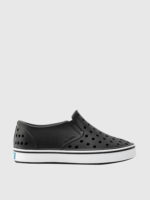 chaussures indigènes pour tout-petits miles