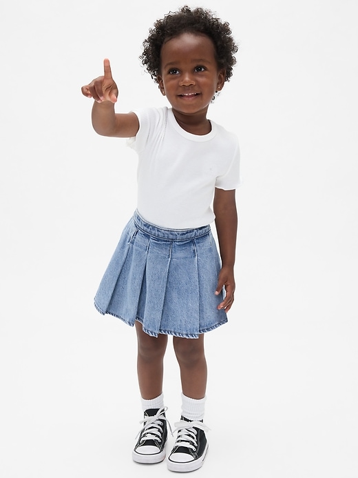 jupe-short plissée en jean pour bébé et tout-petit