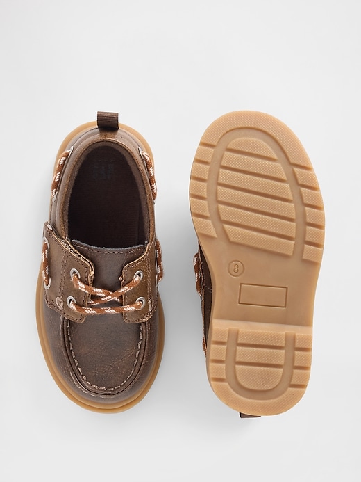 chaussures bateau en cuir végétalien pour tout-petits