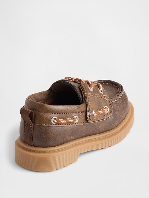 chaussures bateau en cuir végétalien pour tout-petits