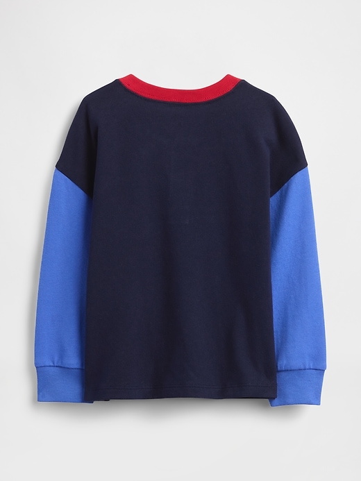 t-shirt henley pour bébé et tout-petit